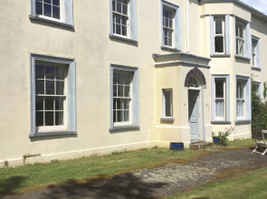 Allt y Rheini Mansion