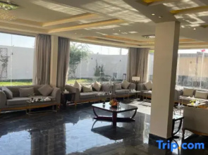 Tola Holiday House Al Rimal