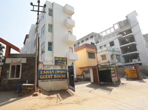 Eshan Guest House By OYO Rooms