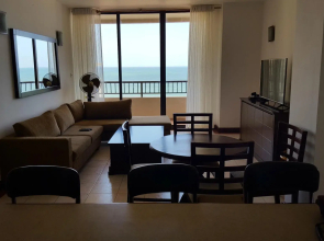 5-7-D Crescat Apartment