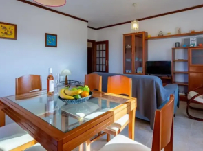 Alvor 2 Bedrooms Balcony Flat