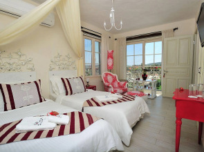 Alaçatı Sultan Konak Butik Otel