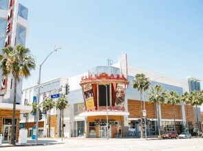 Holiday Inn Long Beach - Downtown Area