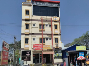 Sri Anjaneya Residency by OYO Rooms
