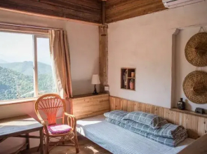 Xiuning Muli Hong Rhododendron Inn