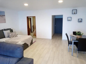 Arcos Grand Suites with pool