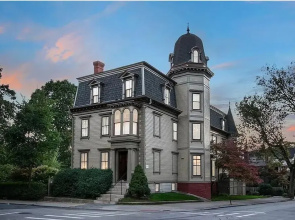 The Underwood-Hale House