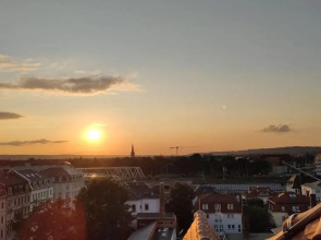 4 Raum Wohnung Mit Balkon Auf 120sqm in Top Lage
