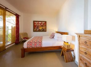 Aquamarine Beach Villas