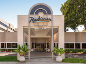 Radisson Hotel Sunnyvale – Silicon Valley