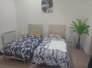 Guesthouse near Charles De Gaulle Airport