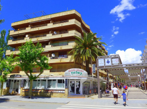 Azahar Apts