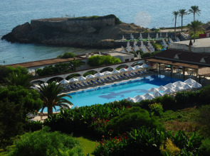 Denizkizi & Denizkizi Royal Hotel