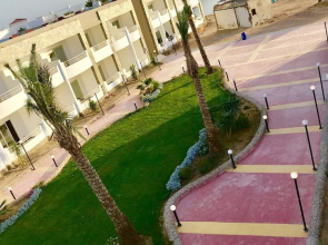 Cecelia Resort