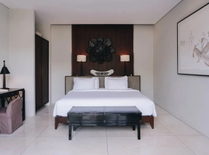 Villa Ambergris by Nakula