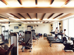 Отель Raffles Dubai