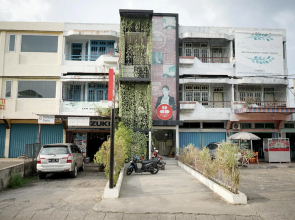 OYO 1726 Bed & Breakfast Inn