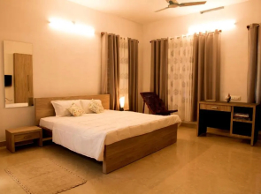 Gloria Homestay ,Thrissur