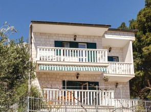 Awesome Home in Marusici With Wifi and 2 Bedrooms