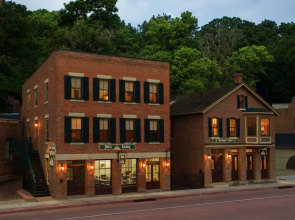 Hotel Galena