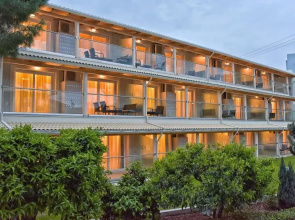 Palapart Gikas Suites And Studios