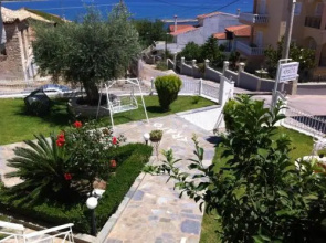 Aparthotel 4 Stars Petalidi