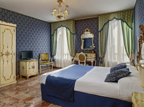 Отель Tre Archi