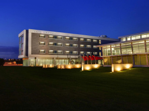 The Hotel at Kirkwood Center
