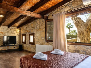 Palmrise Luxury Villas - Thea Villa
