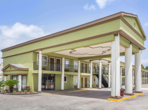 Motel 6 Crowley, LA