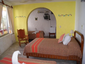 Hotel La Cabaña