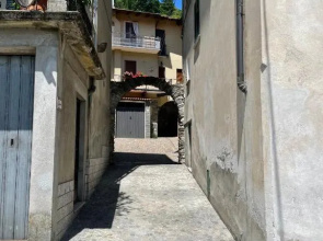 LE RONDINI - Courtyard apartment with balcony & terrace