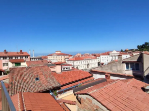 Tartini Square House FERGO