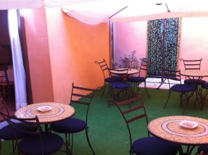 Hotel Caffè Verdi - 24 hours Reception