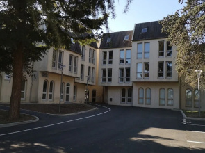 Auberge de Jeunesse Orléans Centre Ville - Hostel
