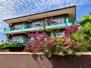 River Dolphin Hotel