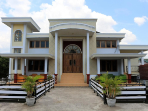 OYO 1722 Villa Ciparay Indah