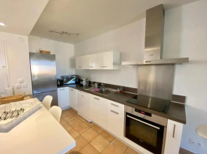 Villa vue mer donnant sur le Golfe de St Tropez, 2 chambres, 6 pers, piscine commune