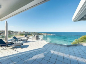 Queenscliff Ocean Villa by Onefinestay