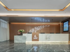 Lavande Hotel (Jinan Shiji Avenue Aotelaisi)