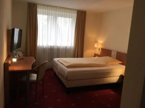 Tauwerk Hotel