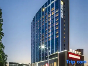 Royalss Hotel
