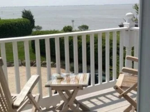 Seatuck Cove House Waterfront B&B