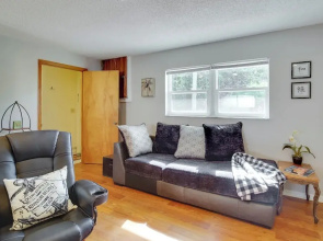 Next to Turtle Preserve: Oceanside Florida Retreat