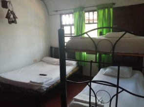 Villa Aura Hostal
