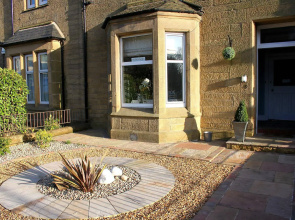Dalmore Lodge Guest House