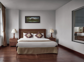 Phnom Penh Katari Hotel