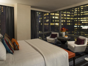 Courtyard by Marriott New York Manhattan / Central Park