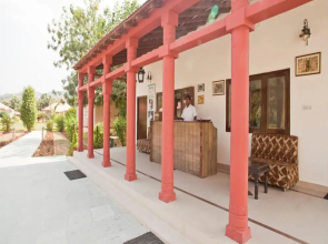 Tiger Den Resort