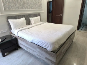 Metrolink Apartment & Suites-Green Park